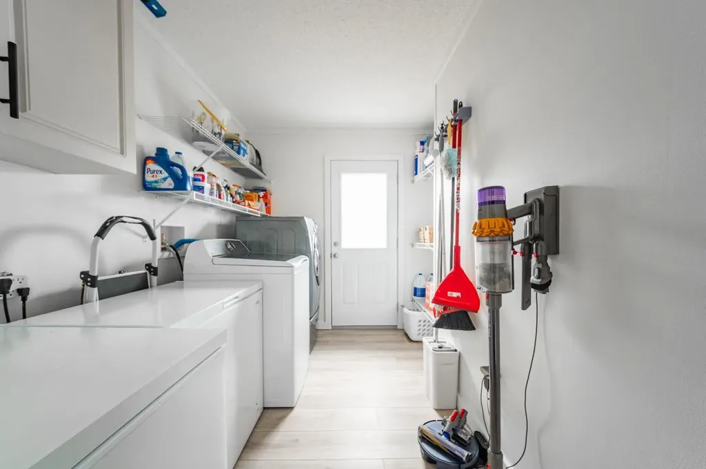 280 Caouette Crescent Fort Mcmurray AB T9K 2H9