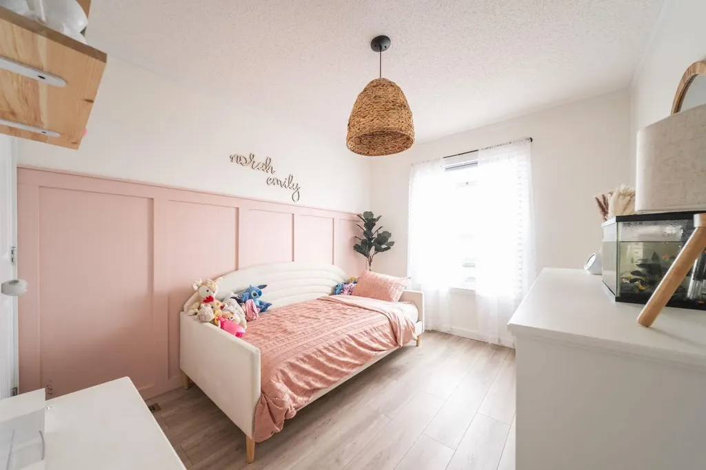 280 Caouette Crescent Fort Mcmurray AB T9K 2H9