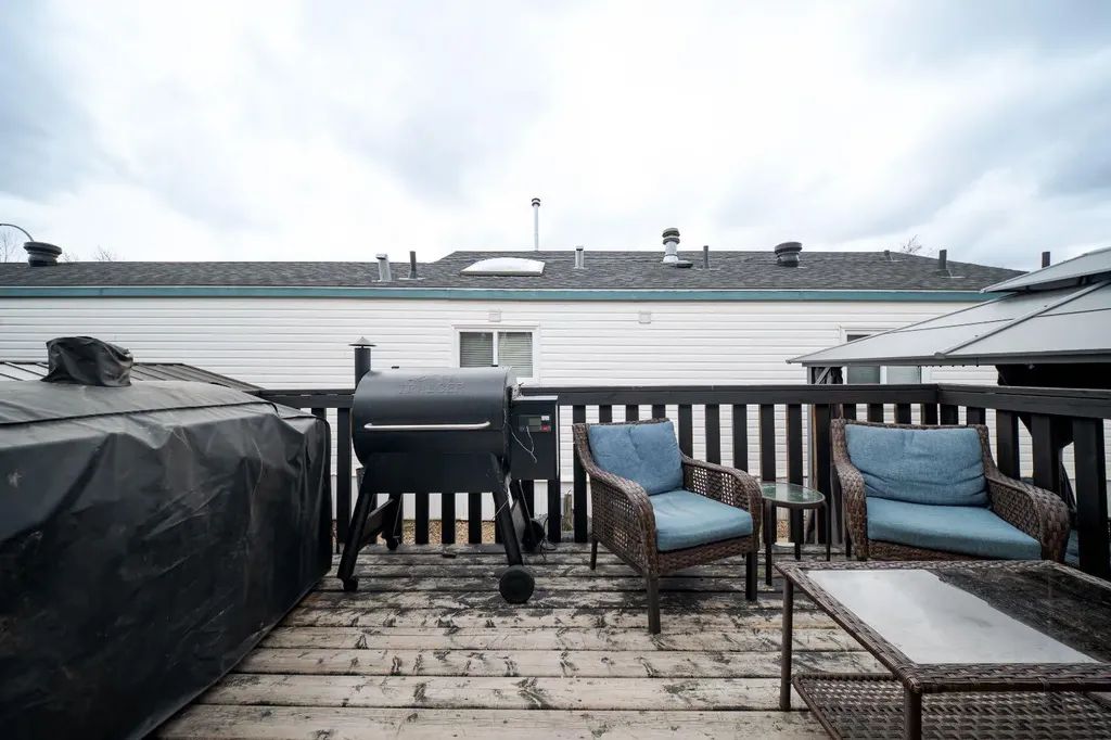 280 Caouette Crescent Fort Mcmurray AB T9K 2H9