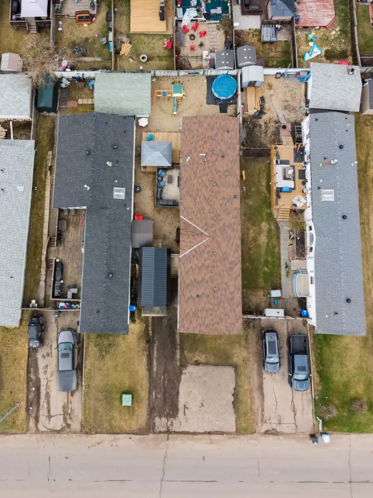 280 Caouette Crescent Fort Mcmurray AB T9K 2H9