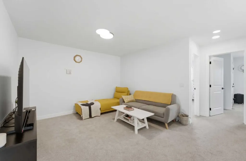 154 South Shore Court Chestermere AB T1X0B4