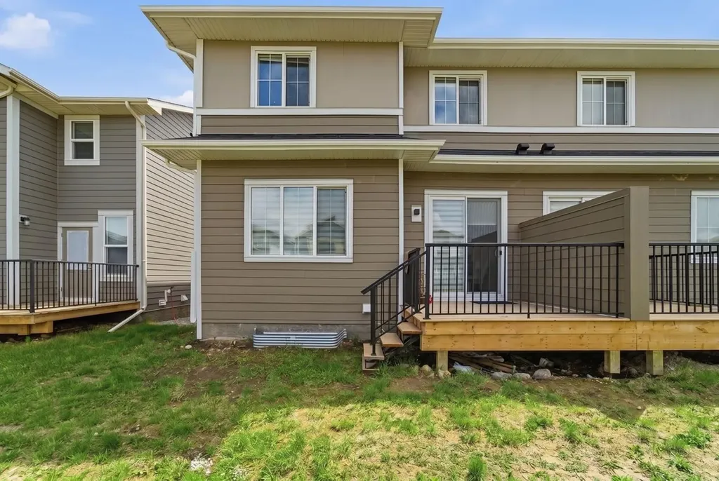 154 South Shore Court Chestermere AB T1X0B4