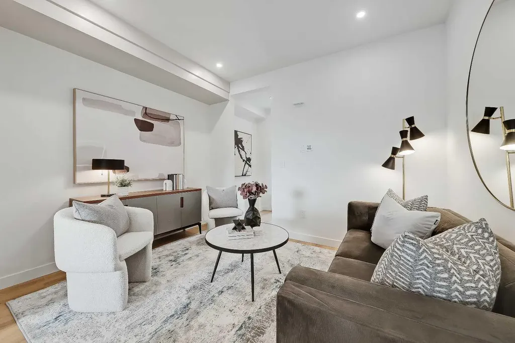 3550 45 Street SW Calgary AB T3E 3V2