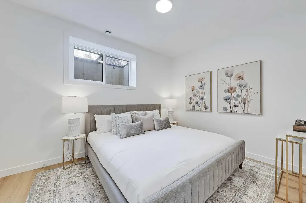 3550 45 Street SW Calgary AB T3E 3V2