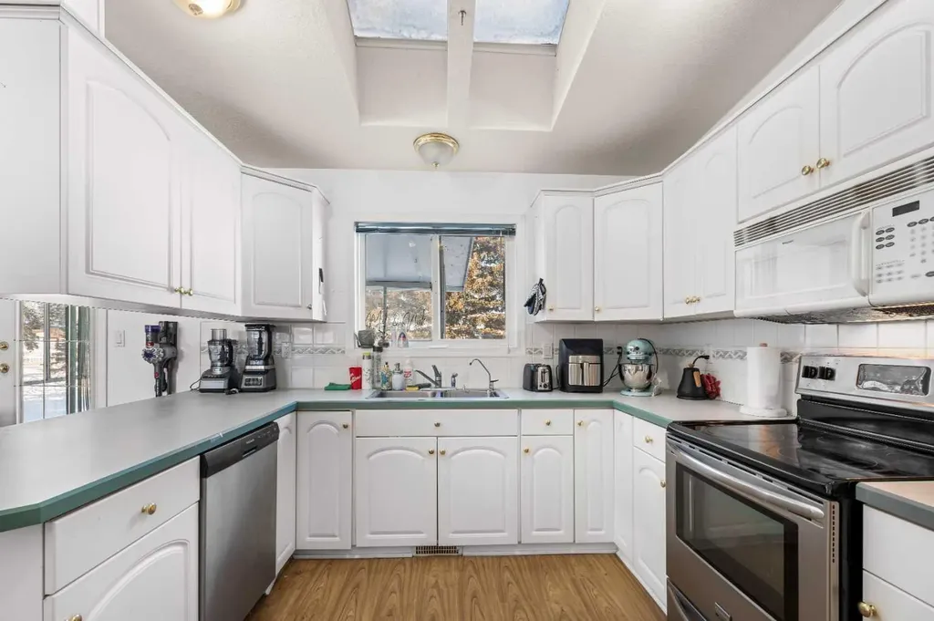 243066 Range Road 281 Rural Rocky View County AB T3L 0K4