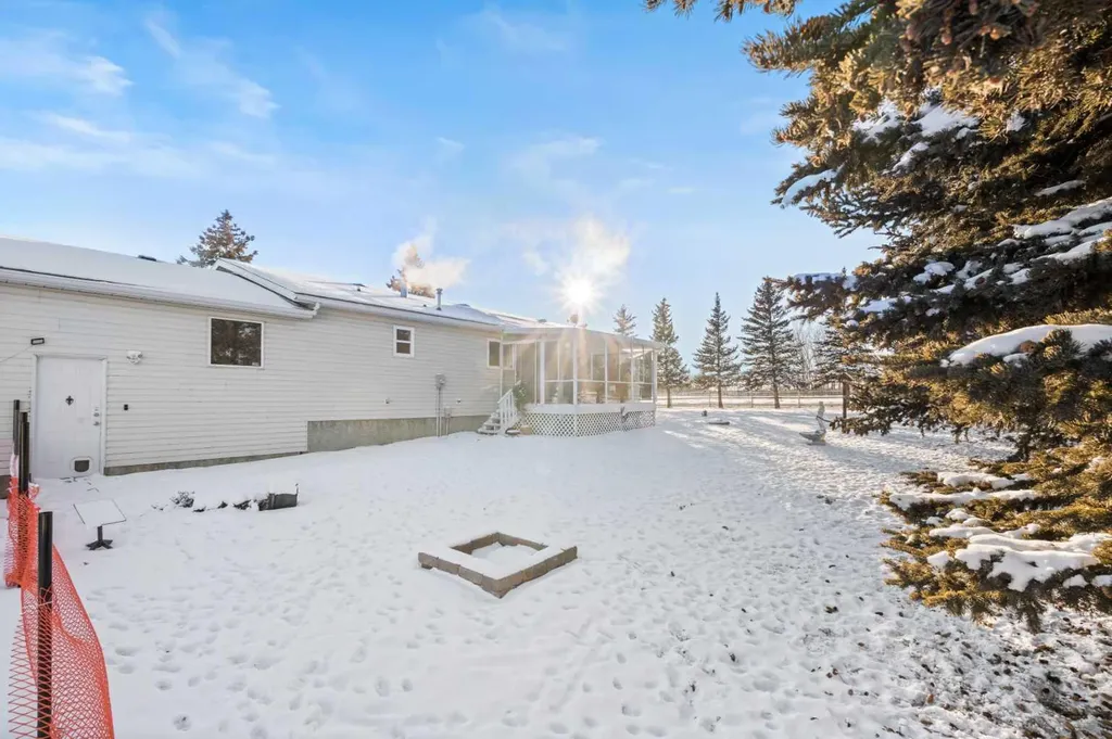 243066 Range Road 281 Rural Rocky View County AB T3L 0K4