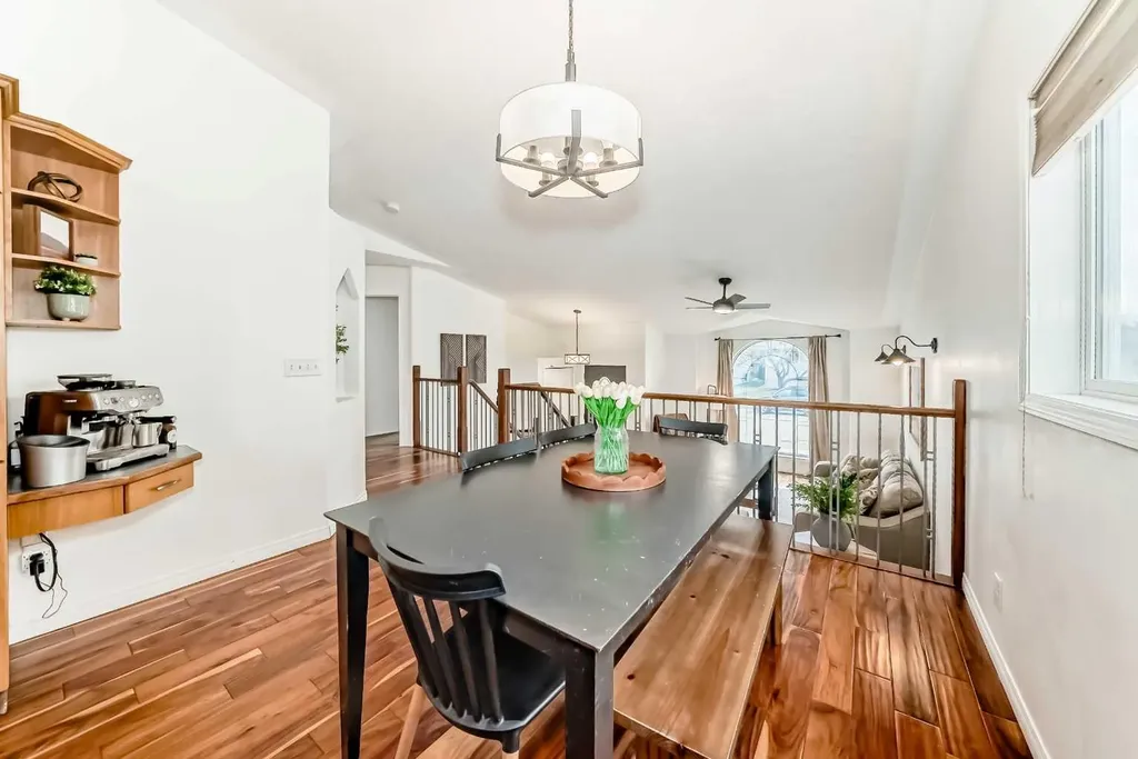 6 Timmons Close Lacombe AB T4L 2M7