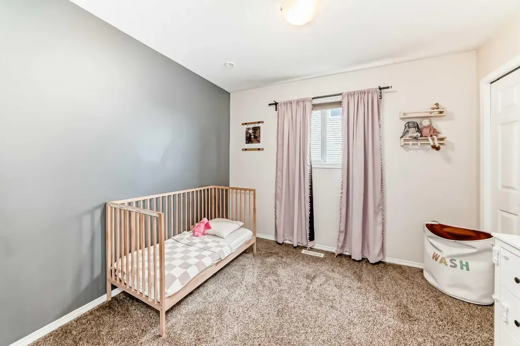 6 Timmons Close Lacombe AB T4L 2M7