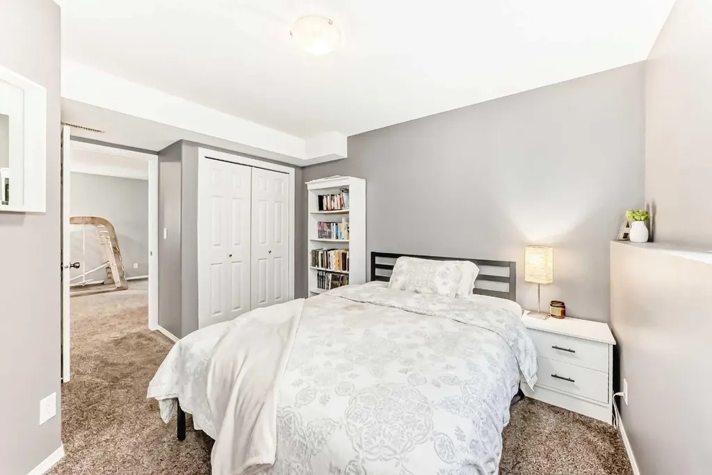 6 Timmons Close Lacombe AB T4L 2M7