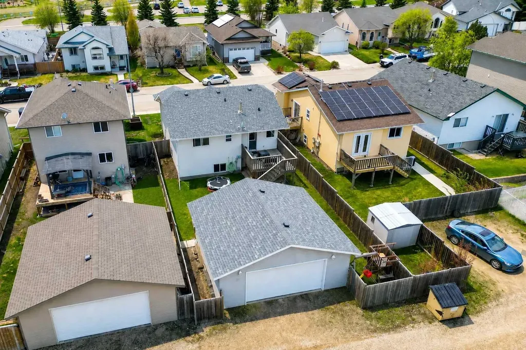 6 Timmons Close Lacombe AB T4L 2M7