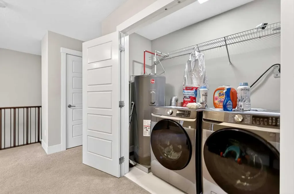 548 Quarry Park Boulevard SE Calgary AB T2C 5E8