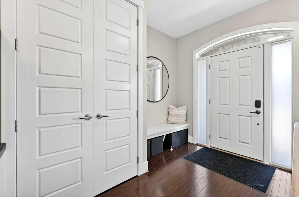548 Quarry Park Boulevard SE Calgary AB T2C 5E8