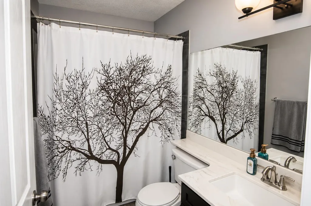 209 Evansdale Landing NW Calgary AB T3P 0C6