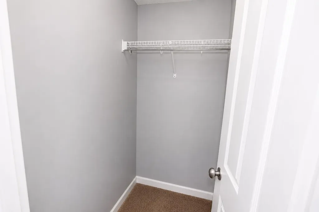 209 Evansdale Landing NW Calgary AB T3P 0C6