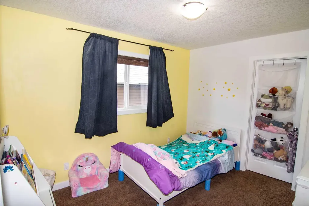 209 Evansdale Landing NW Calgary AB T3P 0C6