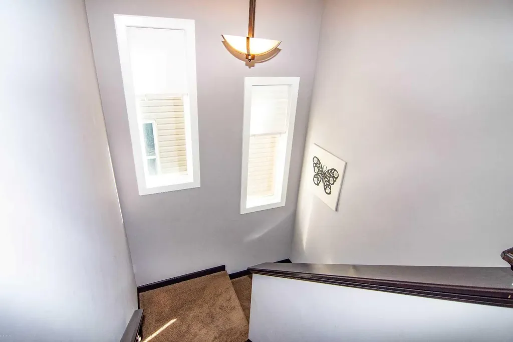 209 Evansdale Landing NW Calgary AB T3P 0C6
