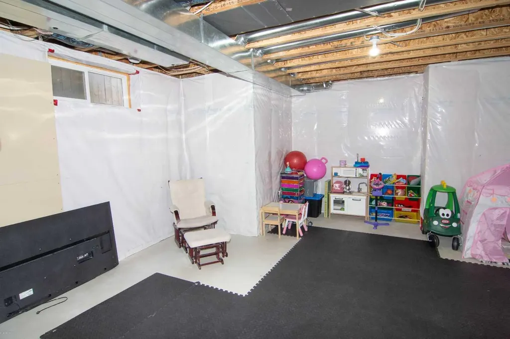 209 Evansdale Landing NW Calgary AB T3P 0C6