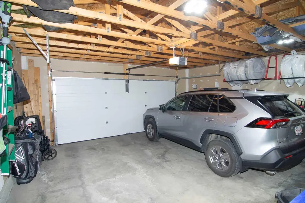 209 Evansdale Landing NW Calgary AB T3P 0C6