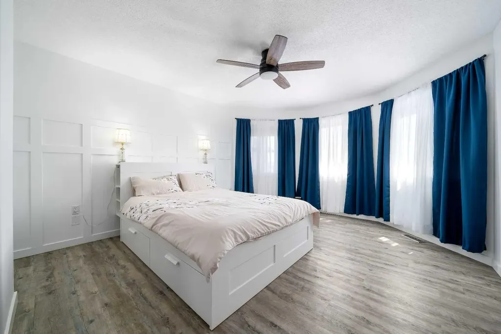 36 Terrace Place NE Medicine Hat AB T1C2A1