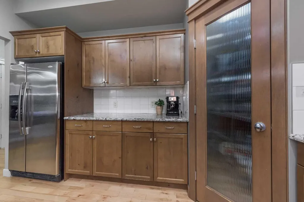 76 Evanspark Circle NW Calgary AB T3P 0B4