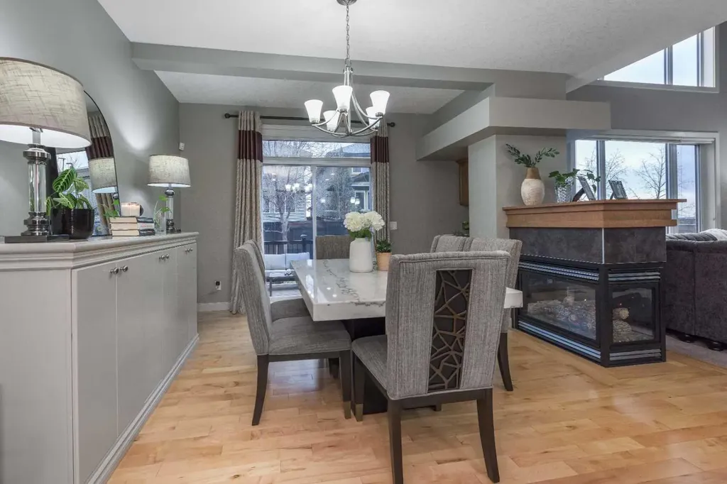 76 Evanspark Circle NW Calgary AB T3P 0B4