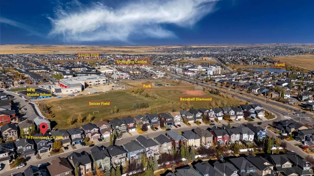 76 Evanspark Circle NW Calgary AB T3P 0B4