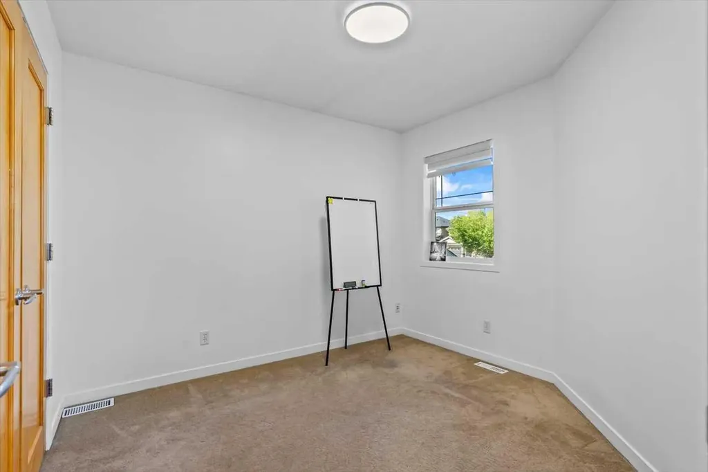 57 Everwillow Boulevard SW Calgary AB T2Y4G4