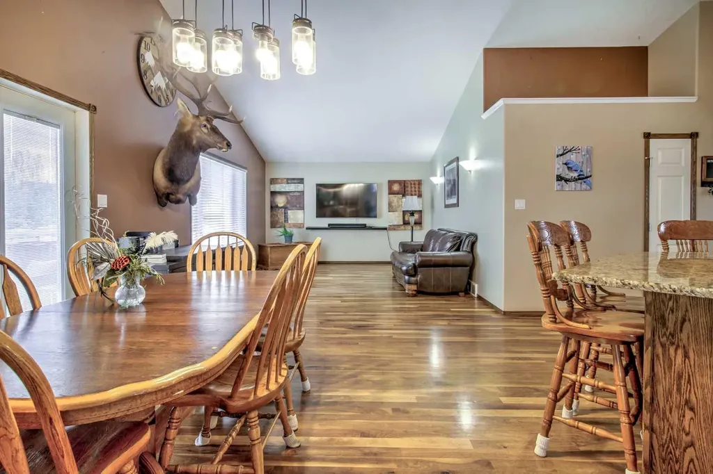 27 Kodiak Boulevard N Lethbridge AB T1H 6S7