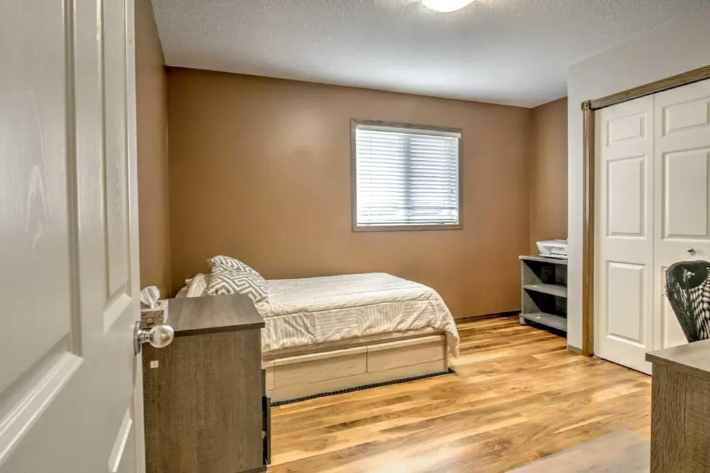 27 Kodiak Boulevard N Lethbridge AB T1H 6S7