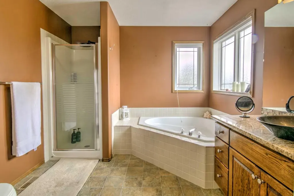 27 Kodiak Boulevard N Lethbridge AB T1H 6S7