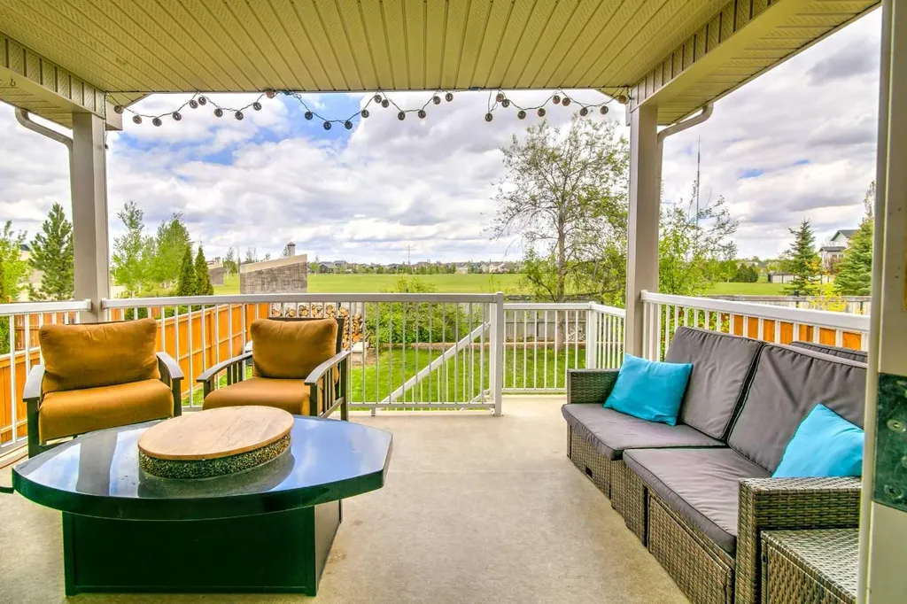 27 Kodiak Boulevard N Lethbridge AB T1H 6S7