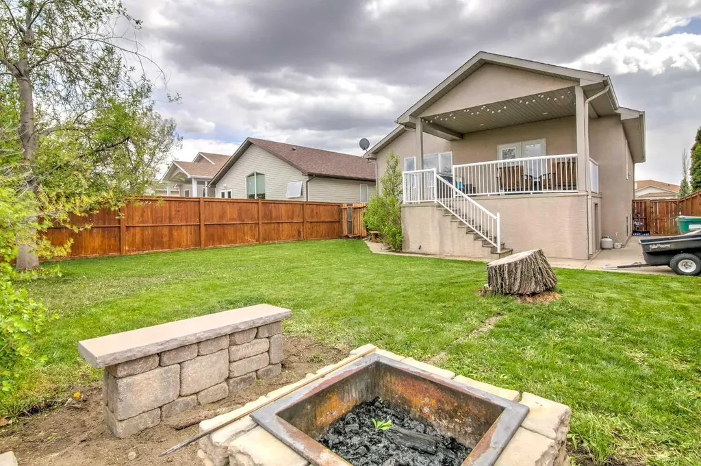 27 Kodiak Boulevard N Lethbridge AB T1H 6S7