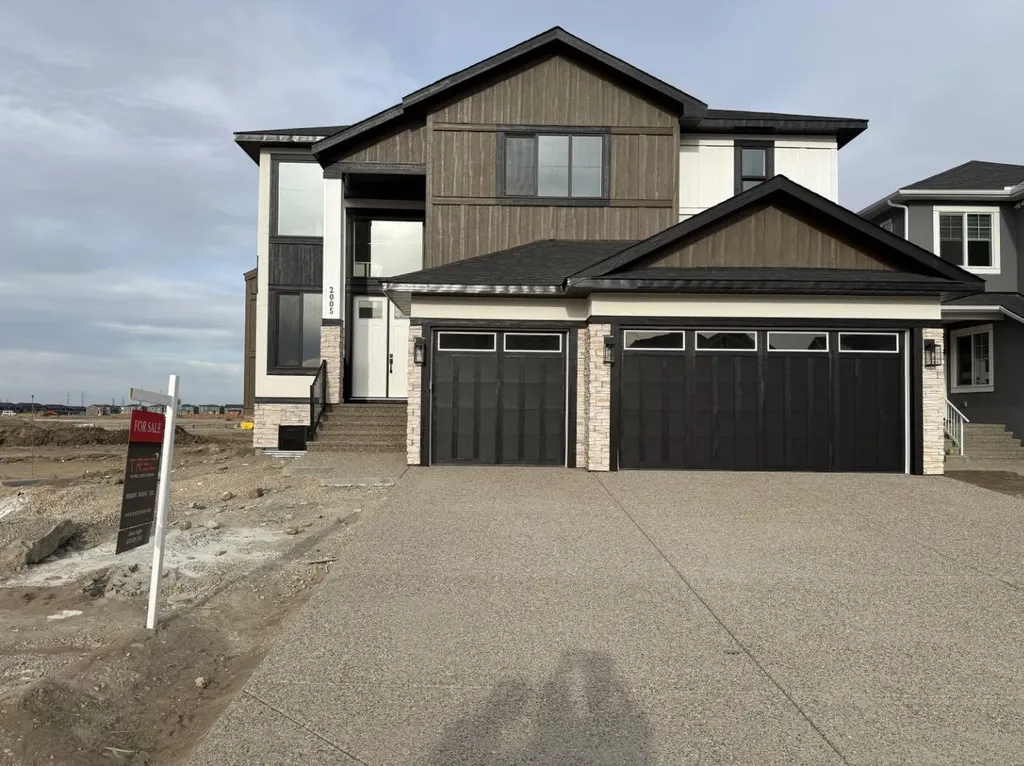 2005 Waterbury Road Chestermere AB T1X2Z1