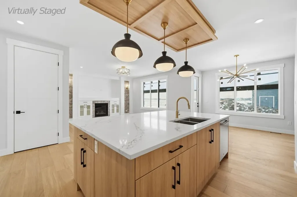 2005 Waterbury Road Chestermere AB T1X2Z1
