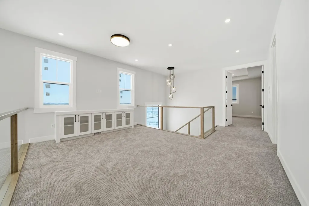 2005 Waterbury Road Chestermere AB T1X2Z1