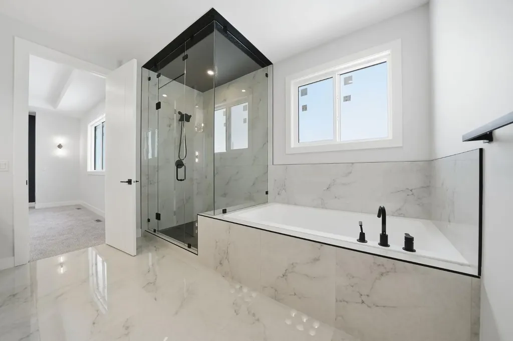 2005 Waterbury Road Chestermere AB T1X2Z1