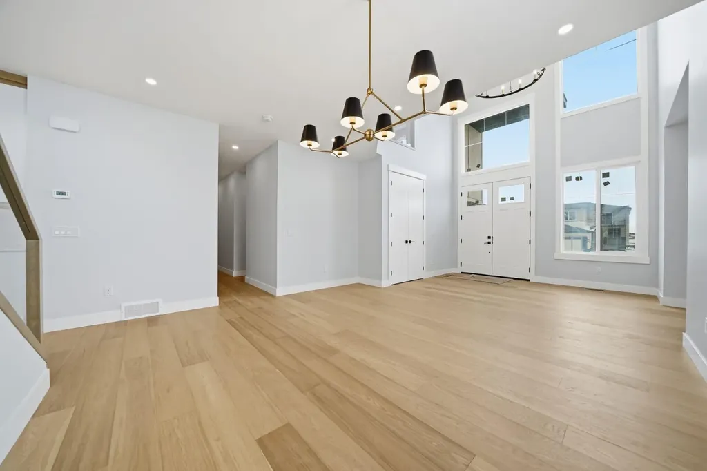 2005 Waterbury Road Chestermere AB T1X2Z1