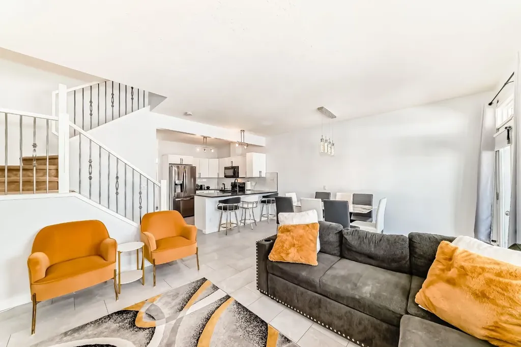 124 Royal Manor NW Calgary AB T3G 5T6