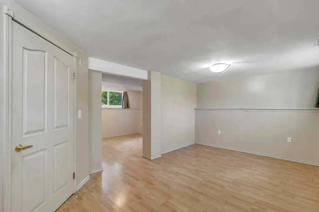 8432 Elbow Drive SW Calgary AB T2V 1K8