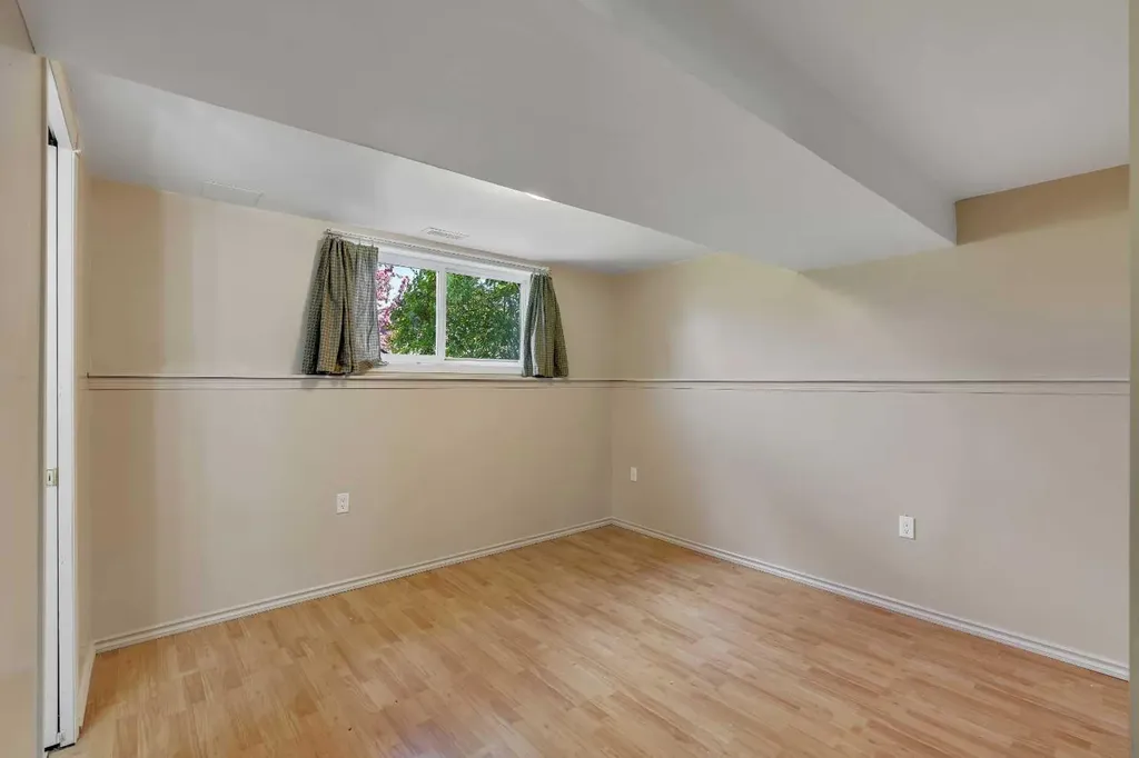 8432 Elbow Drive SW Calgary AB T2V 1K8