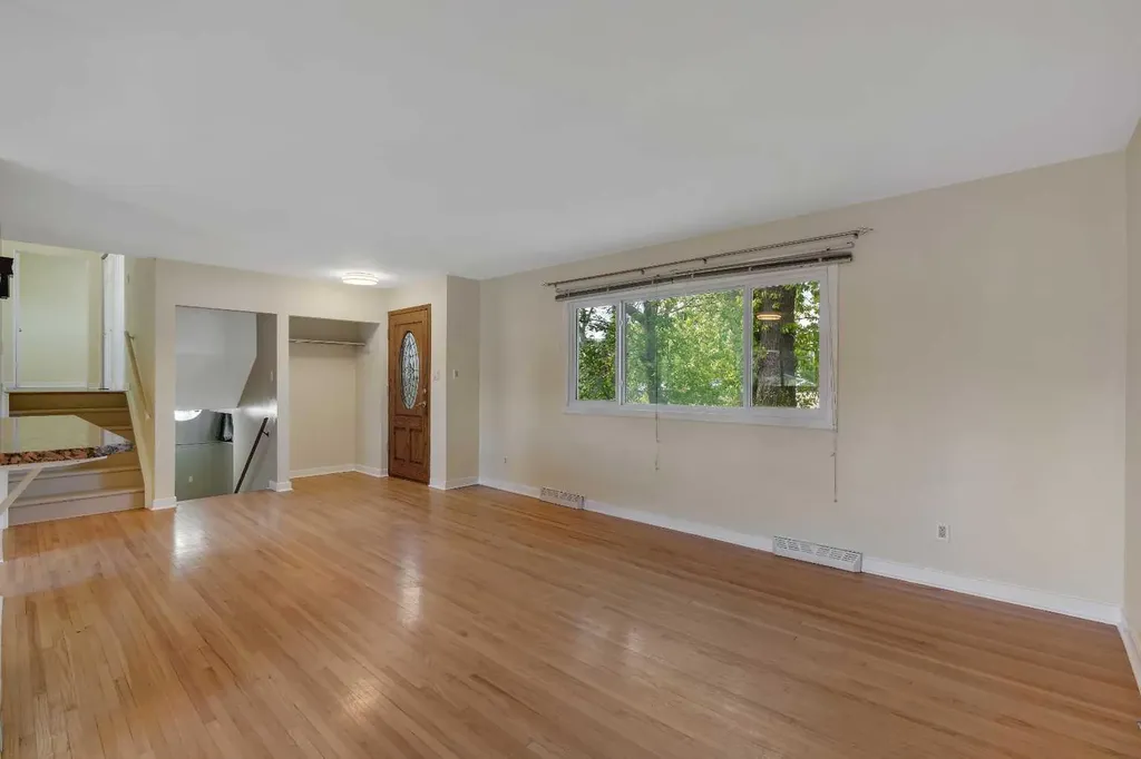 8432 Elbow Drive SW Calgary AB T2V 1K8
