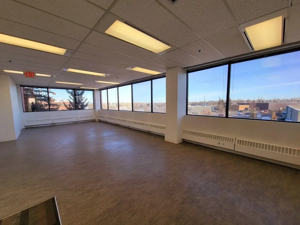 3115 12 Street NE Calgary AB T2E 7J2