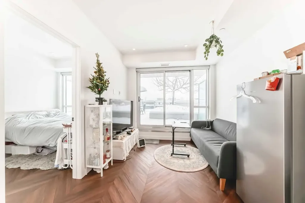 8505 Broadcast Avenue SW Calgary AB T3H 6B5