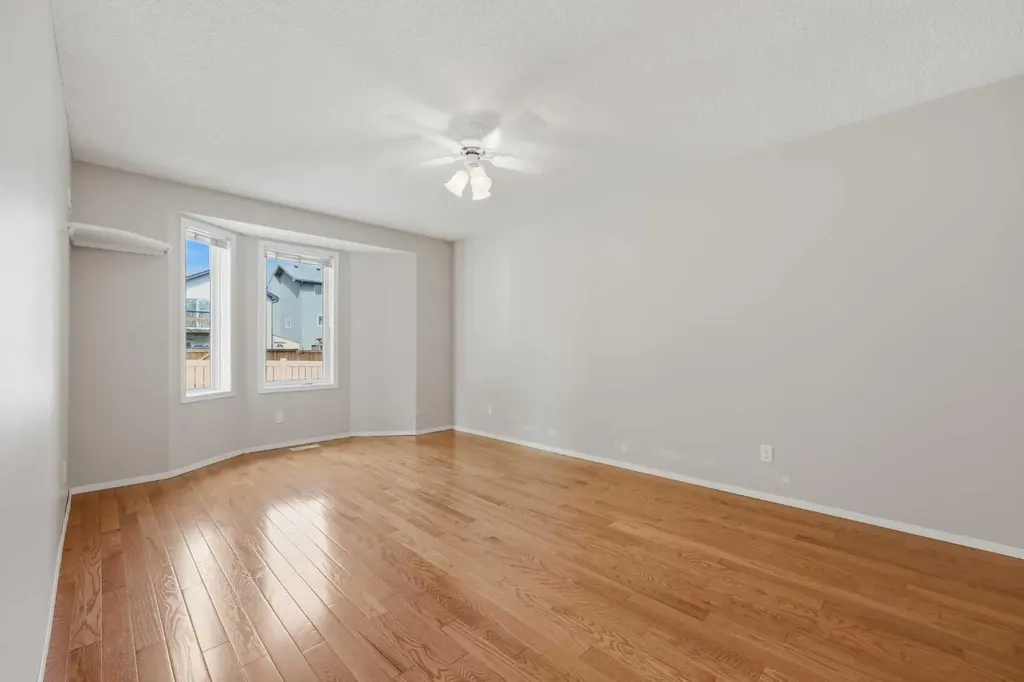 616 Sheep River Mews Okotoks AB T0L 1T4