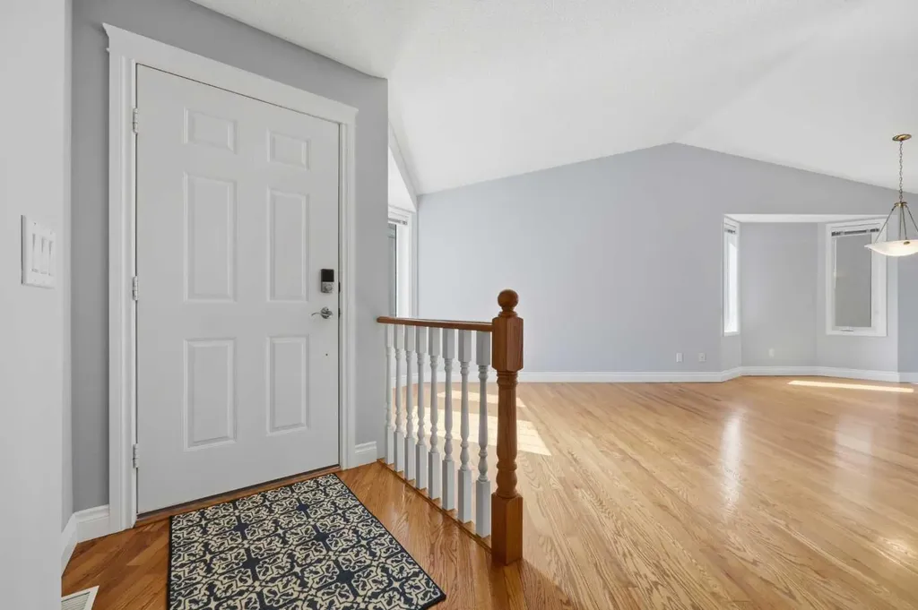 616 Sheep River Mews Okotoks AB T0L 1T4