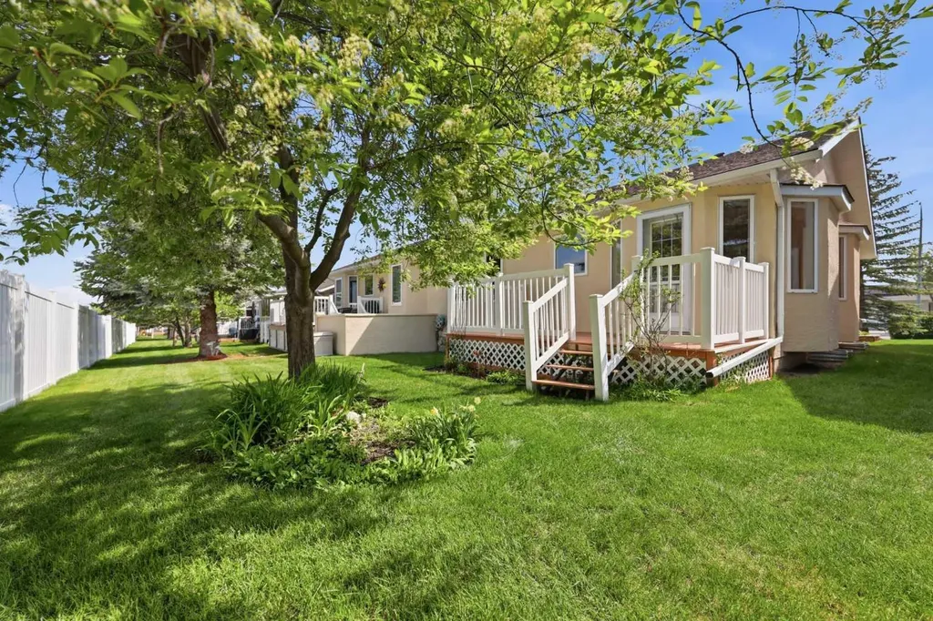 616 Sheep River Mews Okotoks AB T0L 1T4