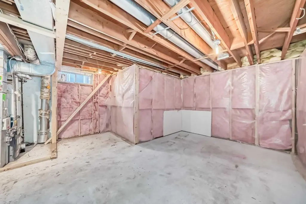 5 Falchurch Road NE Calgary AB T3J 1G6