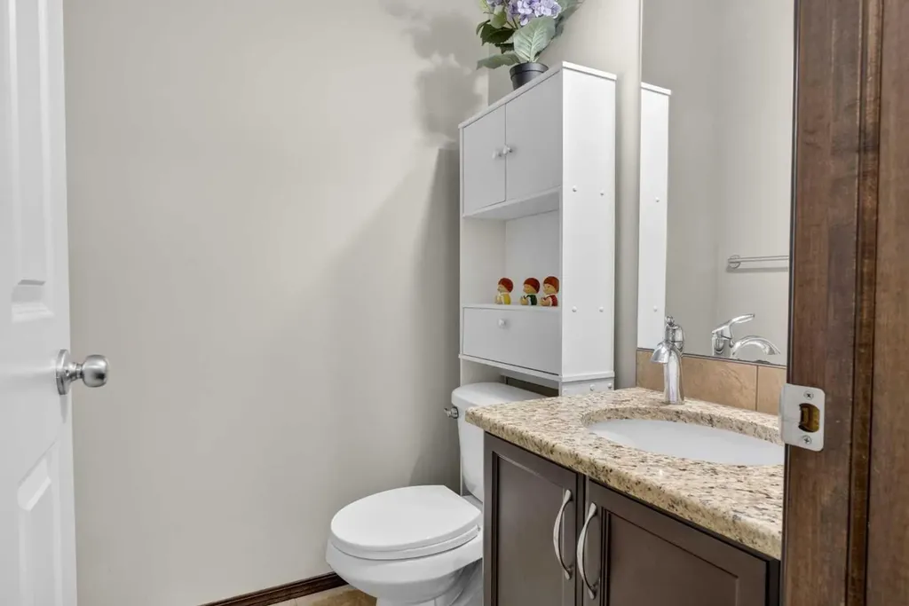 239 Cranarch Landing SE Calgary AB T3M0Z7