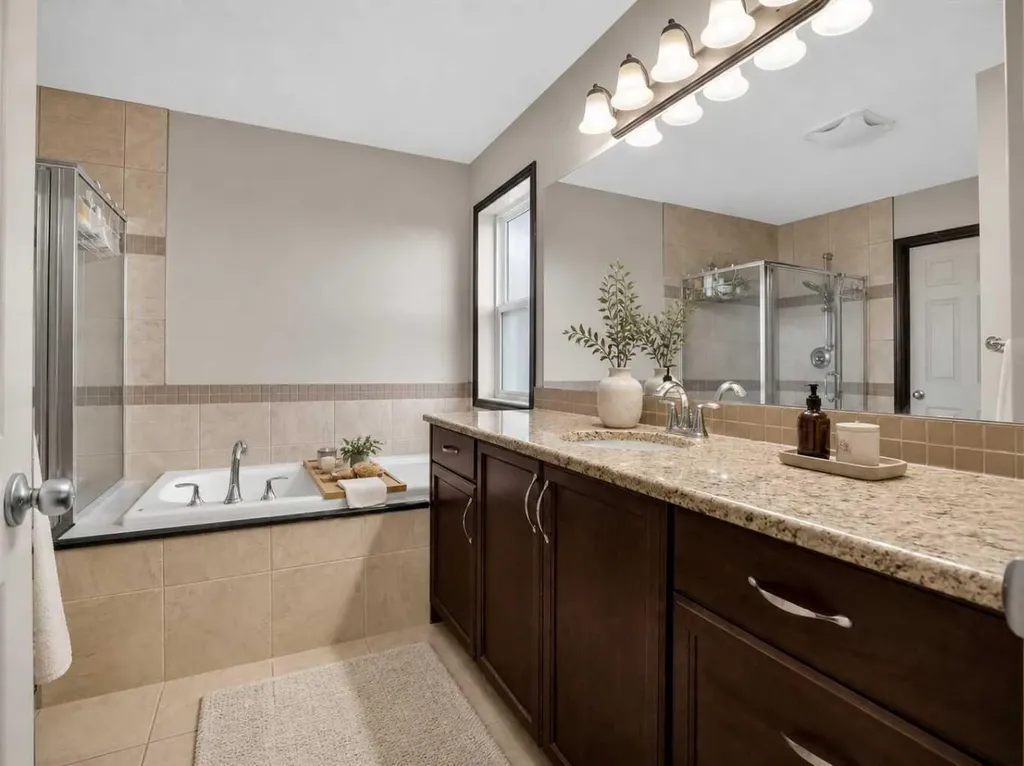 239 Cranarch Landing SE Calgary AB T3M0Z7