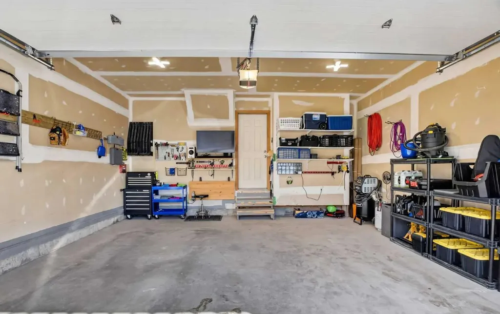 239 Cranarch Landing SE Calgary AB T3M0Z7